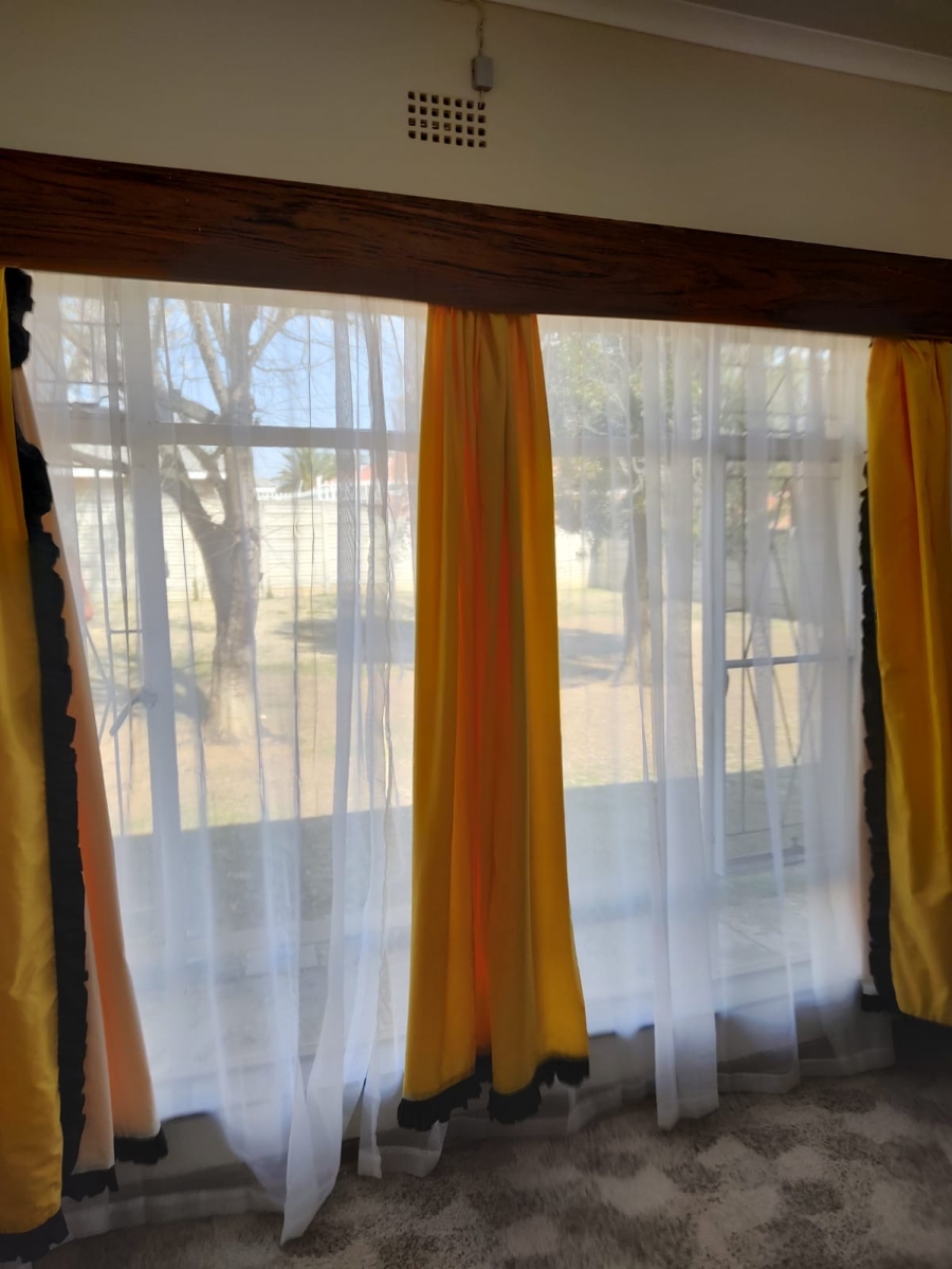 5 Bedroom Property for Sale in Virginia Free State